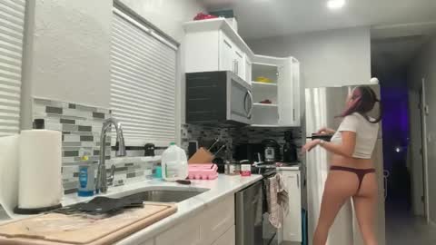 daddyslittlemiss online show from February 12, 2025, 11:07 am