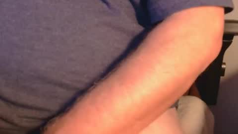 Snapshot of daddysmalls_55 chatting on March 12, 2026, 4:51 am daddysmalls online show from March 12, 2026, 4:51 am