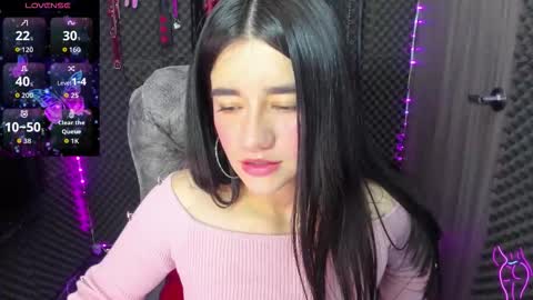 Snapshot of daddyspetite_ chatting on September 14, 2025, 3:44 pm Lili online show from September 14, 2025, 3:44 pm