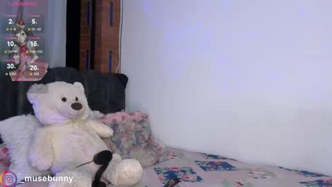 Sophie online show from June 3, 2026, 11:43 pm