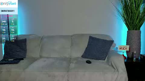 ConstructionDaddy and Lady Luna online show from October 5, 2025, 1:59 am