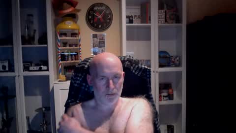 dadyscam online show from May 24, 2026, 8:58 pm