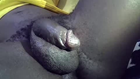 Snapshot of dadyschlong chatting on October 11, 2025, 5:11 pm GIANT Lamar 72 ft tall with a 10 inches BBC hard quick cumshot in private show lets go online show from October 11, 2025, 5:11 pm