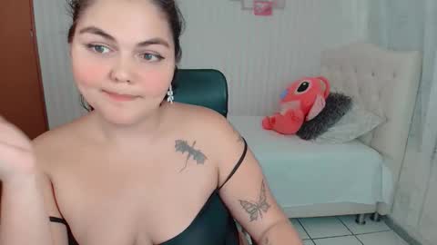daeneryslove_doll online show from October 4, 2025, 6:00 am