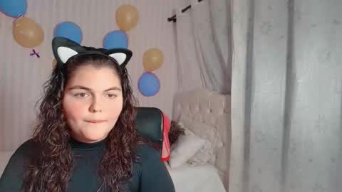 daeneryslove_doll online show from October 19, 2025, 5:52 am