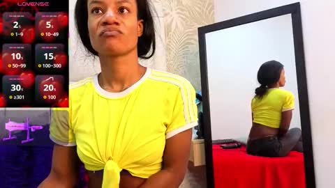 daffnelewis online show from February 26, 2026, 11:20 am