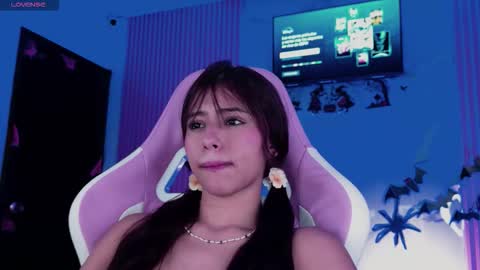 Snapshot of dafne17_ chatting on November 3, 2025, 1:56 pm Dafne online show from November 3, 2025, 1:56 pm
