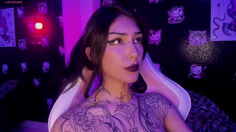 Snapshot of dafne_goth chatting on January 21, 2025, 12:04 am Dafne online show from January 21, 2025, 12:04 am