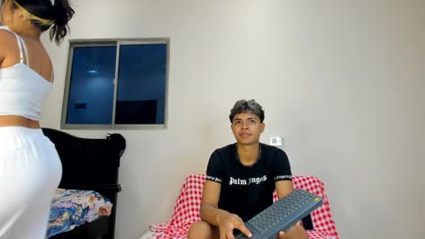 Snapshot of dafnezahiraa_ chatting on December 29, 2024, 1:24 am dafnezahiraa online show from December 29, 2024, 1:24 am