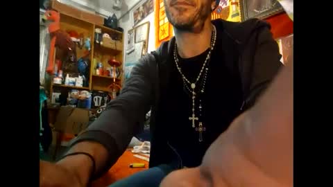 dag1983 online show from January 15, 2025, 9:30 pm