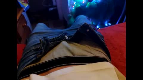 dag1983 online show from February 2, 2025, 9:23 pm