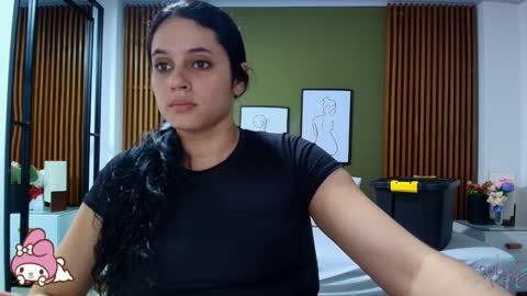  Dahiana  online show from January 22, 2025, 7:56 pm