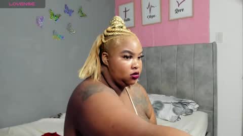 Snapshot of dahianajoss chatting on January 26, 2025, 1:15 pm Ebony Sex Dahian online show from January 26, 2025, 1:15 pm