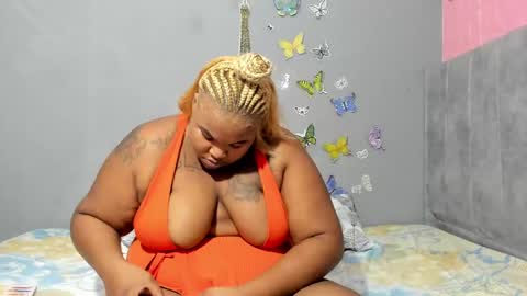 Snapshot of dahianajoss chatting on February 6, 2025, 8:45 pm Ebony Sex Dahian online show from February 6, 2025, 8:45 pm