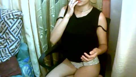 Snapshot of dahlia_123 chatting on December 4, 2024, 10:46 am Im Dahlia online show from December 4, 2024, 10:46 am