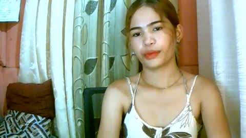 Snapshot of dahlia_123 chatting on December 9, 2024, 6:01 am Im Dahlia online show from December 9, 2024, 6:01 am