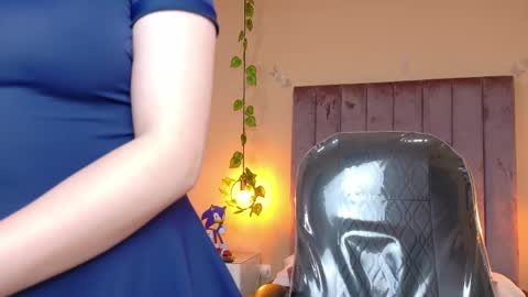Snapshot of dahlia_rousse chatting on June 3, 2026, 5:32 am Dahlia online show from June 3, 2026, 5:32 am