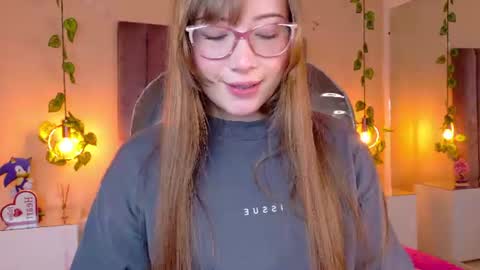 Snapshot of dahlia_rousse chatting on July 1, 2026, 5:09 am Dahlia online show from July 1, 2026, 5:09 am