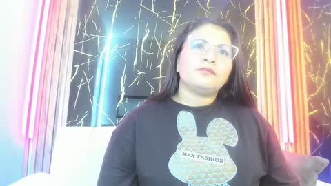 dahlia_vera23_aws online show from September 18, 2025, 5:42 am