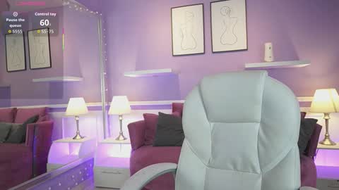 Dahlia Grey online show from October 1, 2025, 11:38 am