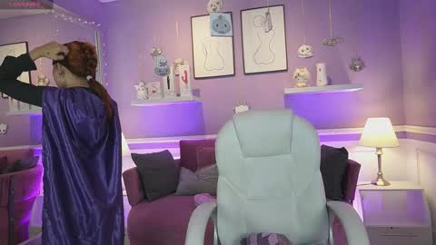 Dahlia Grey online show from October 30, 2025, 11:33 am