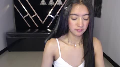 dahyan_ch online show from October 10, 2025, 4:39 pm