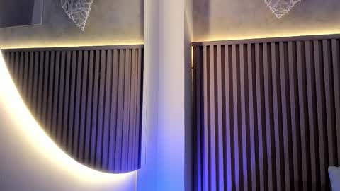 Daiana online show from October 14, 2025, 7:47 pm