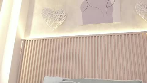 Snapshot of daiana_curly chatting on June 4, 2026, 8:59 pm Daiana online show from June 4, 2026, 8:59 pm