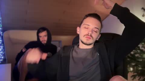 Snapshot of daimon_hall chatting on January 7, 2025, 12:55 am Daimon online show from January 7, 2025, 12:55 am