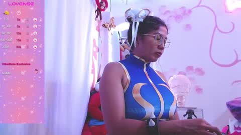 Snapshot of daina_flower chatting on October 8, 2025, 4:21 am DAINA online show from October 8, 2025, 4:21 am