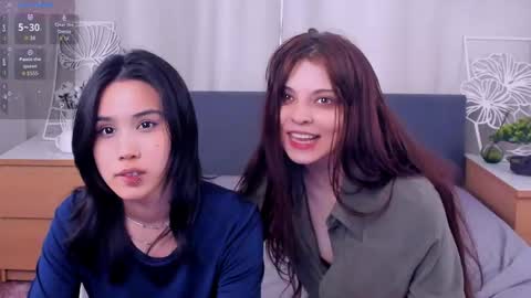 Snapshot of dainalargena chatting on April 23, 2026, 12:29 pm Aoi and Lily best friends online show from April 23, 2026, 12:29 pm