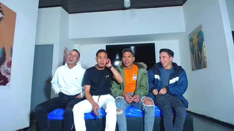 Snapshot of daiquirie chatting on October 1, 2025, 1:06 pm daiquirie online show from October 1, 2025, 1:06 pm