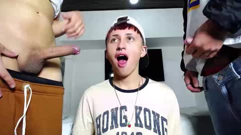 Snapshot of daiquirie chatting on November 4, 2025, 12:37 pm daiquirie online show from November 4, 2025, 12:37 pm