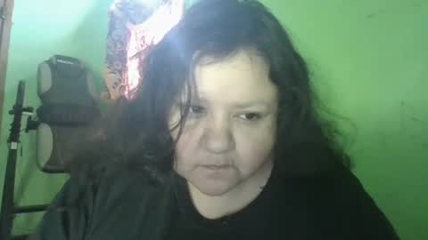 daisnconfusion_ online show from February 13, 2025, 3:46 pm