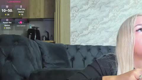 DaIsy Abby online show from October 16, 2025, 4:24 am