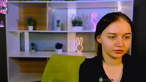 Little Di online show from March 15, 2026, 1:44 am