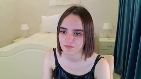 Snapshot of daisy_heart chatting on June 3, 2026, 4:15 am Daisy online show from June 3, 2026, 4:15 am