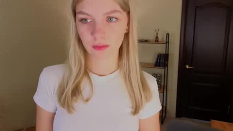 Alice online show from October 25, 2025, 7:49 am