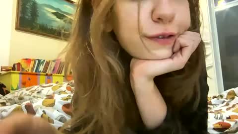 Snapshot of daisybaby699 chatting on March 1, 2025, 2:15 am DaisyB3 online show from March 1, 2025, 2:15 am