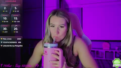 Snapshot of daisydeliciousxx chatting on February 22, 2026, 12:36 pm DaisyDeliciousxx online show from February 22, 2026, 12:36 pm