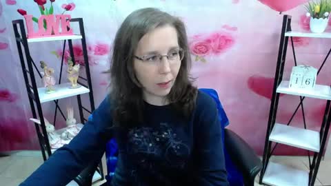 Snapshot of daisyedit chatting on May 16, 2026, 6:54 am DaisyEdit online show from May 16, 2026, 6:54 am