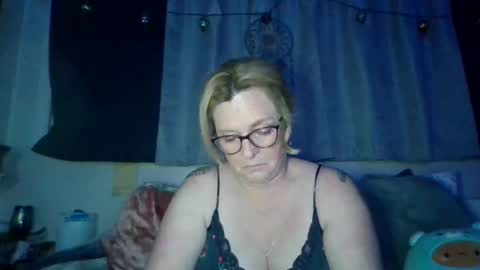 daisy online show from November 12, 2025, 9:10 am