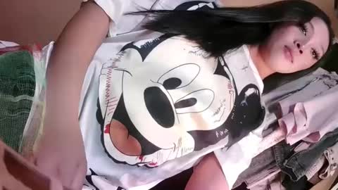 Snapshot of daisylira chatting on December 9, 2024, 10:54 am LILY christmas wish breast implant online show from December 9, 2024, 10:54 am