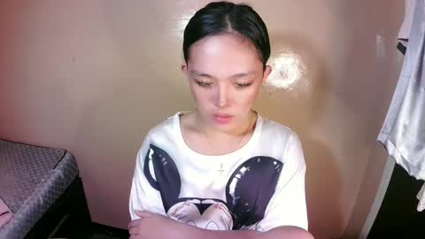 Snapshot of daisylira chatting on December 14, 2024, 12:33 am LILY christmas wish breast implant online show from December 14, 2024, 12:33 am