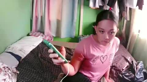 Snapshot of daisylira chatting on January 5, 2025, 12:20 am LILY christmas wish breast implant online show from January 5, 2025, 12:20 am