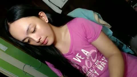 LILY   christmas wish breast implant online show from January 7, 2026, 1:52 am