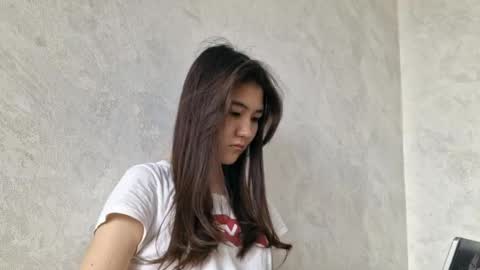 Snapshot of daisyzebley chatting on May 27, 2026, 7:16 am Jasmin online show from May 27, 2026, 7:16 am