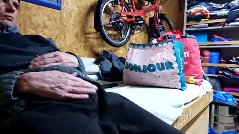 Snapshot of daiwants2fku chatting on March 5, 2025, 8:32 pm dave online show from March 5, 2025, 8:32 pm