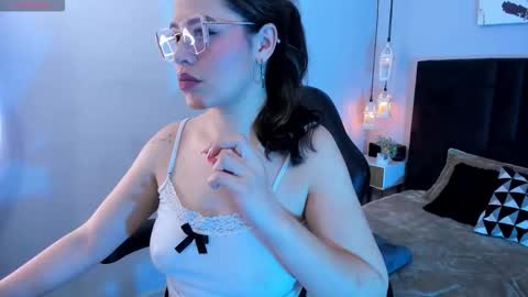 Dakhota online show from November 7, 2025, 3:50 am