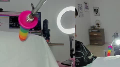 Snapshot of daki_ume_ chatting on February 16, 2026, 2:29 am daki_ume_ online show from February 16, 2026, 2:29 am